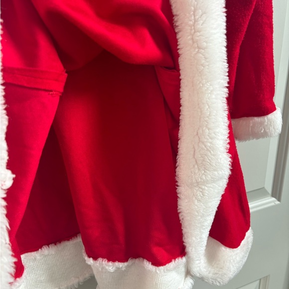 Christmas dress with 3 Santa hats- Mrs. Claus & helpers - Picture 10 of 11